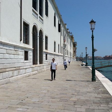 Appartamento Accademia San Vio Veneza Exterior foto
