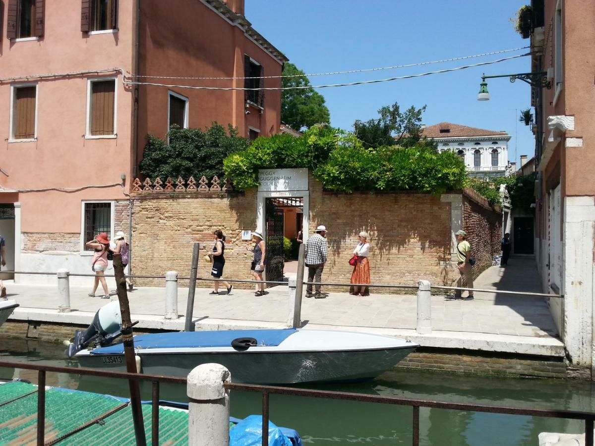 Appartamento Accademia San Vio Veneza Exterior foto